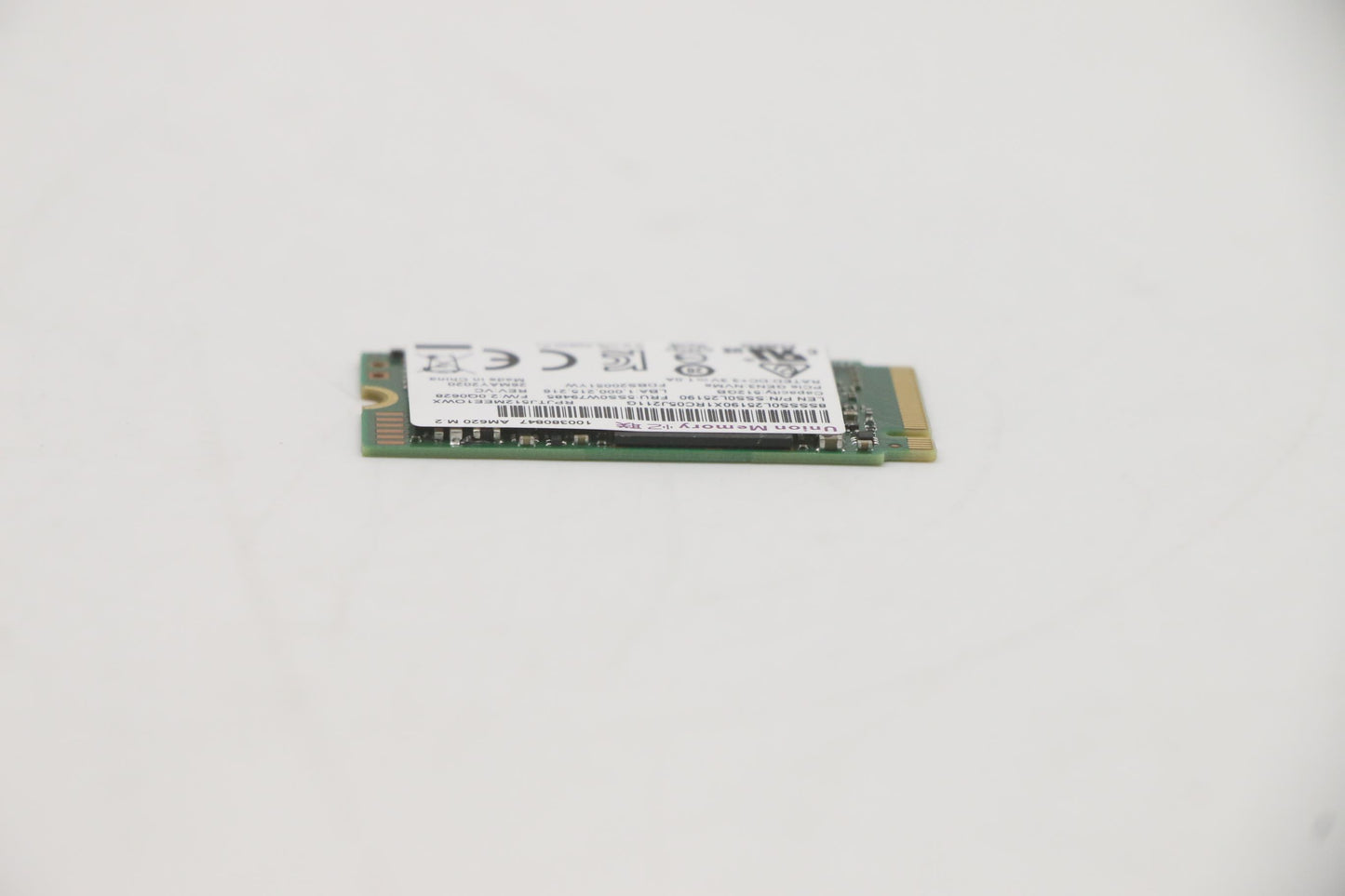 Lenovo (5SS0W76178) SSD, 512GB, M.2 2242, PCIe 3x4, Standard, UMIS