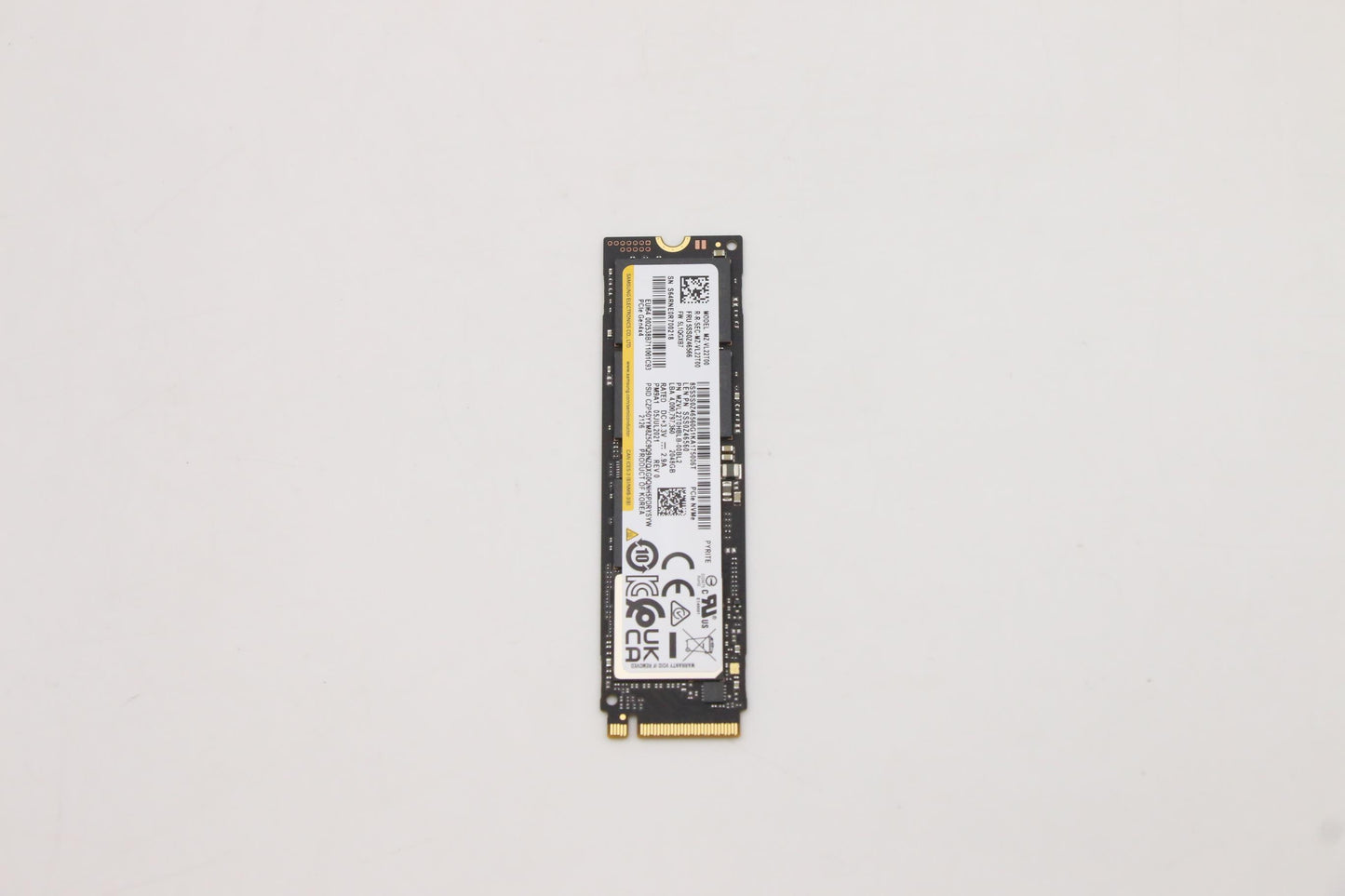 Lenovo (5SS0Z46566) 2TB SSD M.2 2280 PCIe4x4 by Samsung