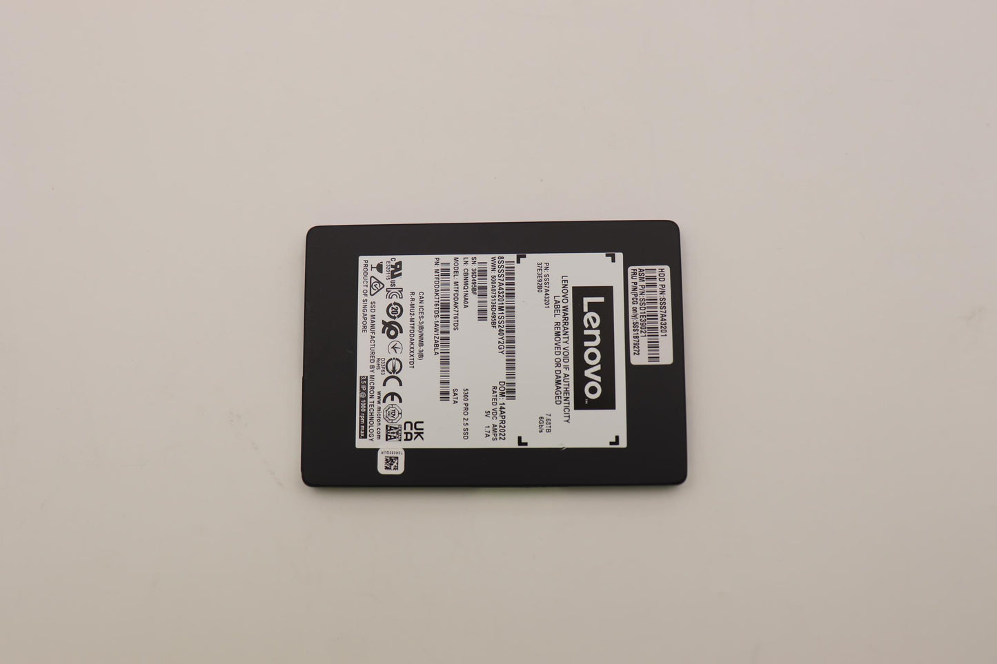 Lenovo Ssd Assembly 7.68T 2.5 Sata Mi - 5SS1B79272