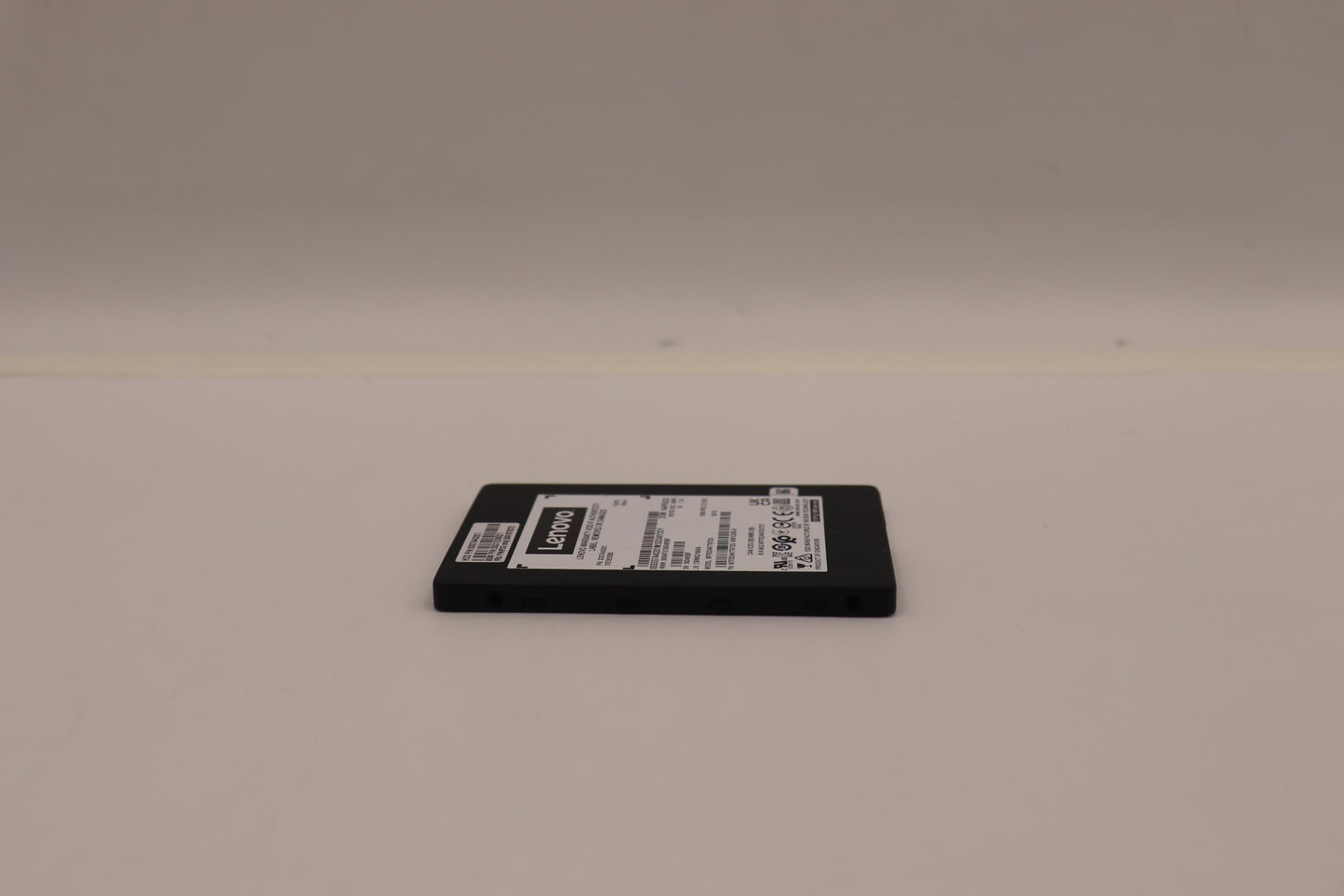 Lenovo Ssd Assembly 7.68T 2.5 Sata Mi - 5SS1B79272