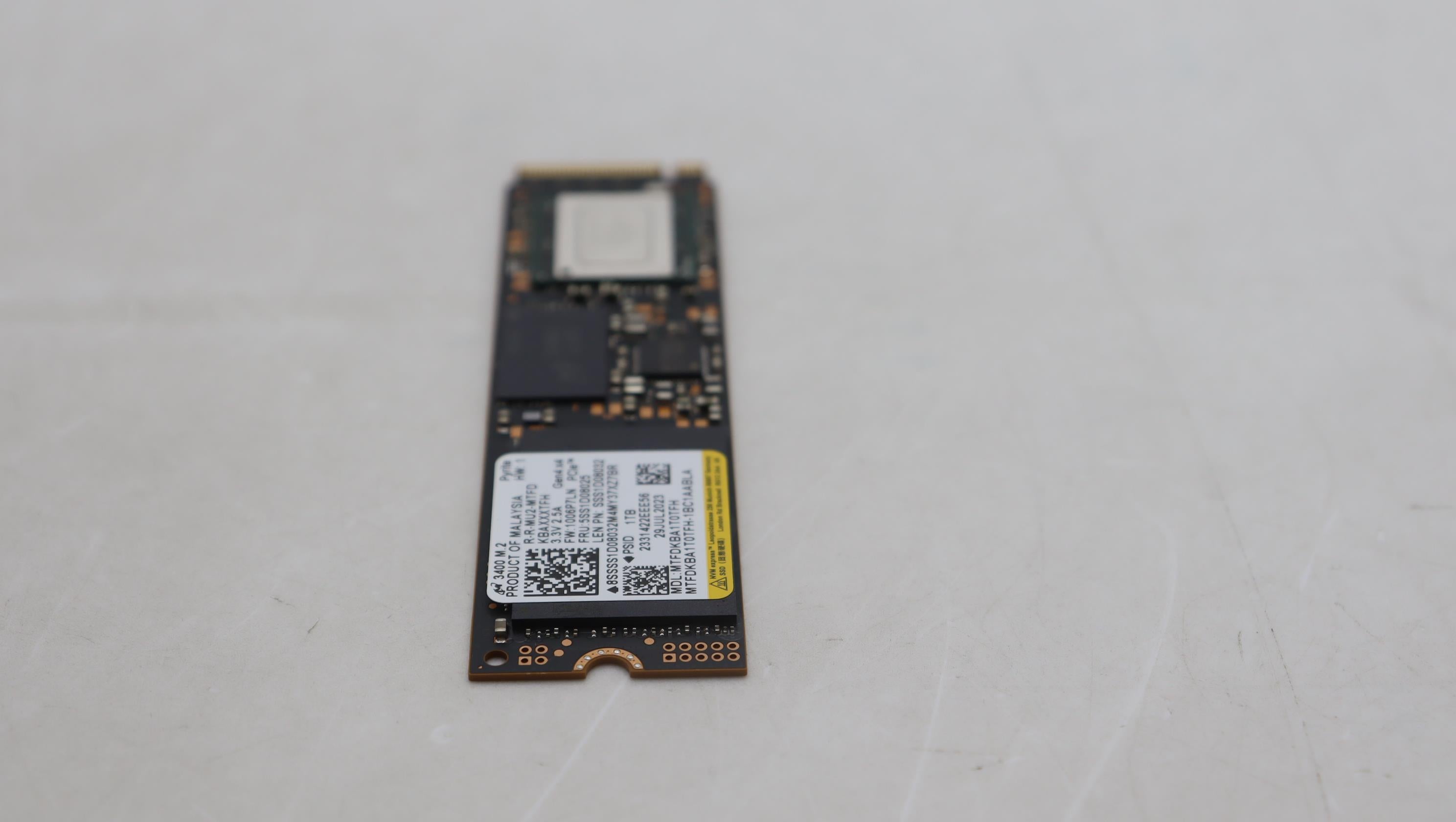 Lenovo 1TB SSD, M.2 2280, PCIe Gen4 x4, Standard, MICRON