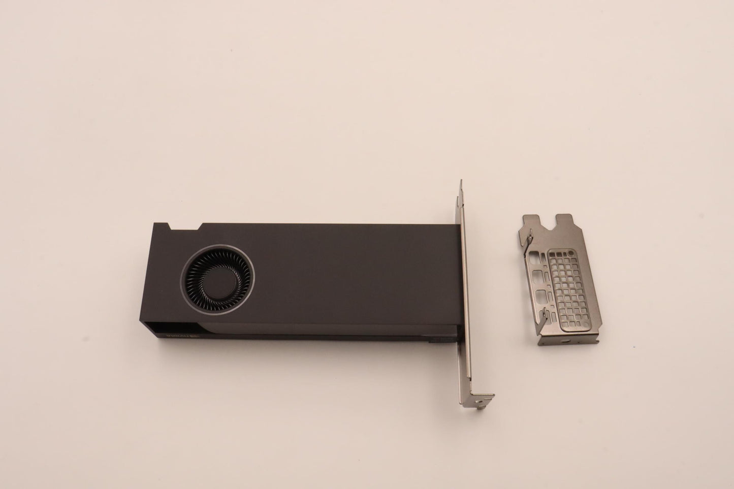 Lenovo Videocard Rtx A2000E Minidp X4 - 5V11H03718