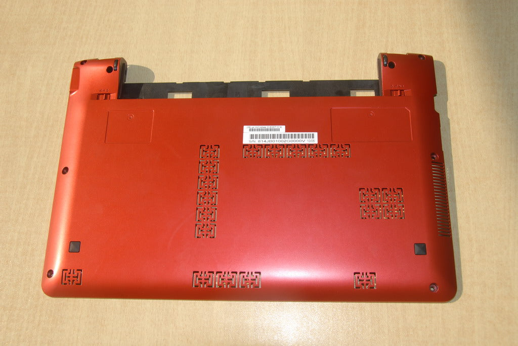 Lenovo 31044110 Lu16 Lower Case Red