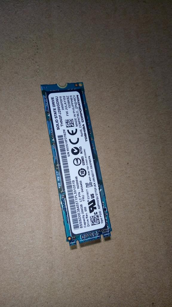 Lenovo 04X4450 Solid State Drive