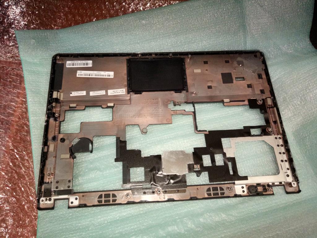 Lenovo Bz Bezels/Doors - 04X4620