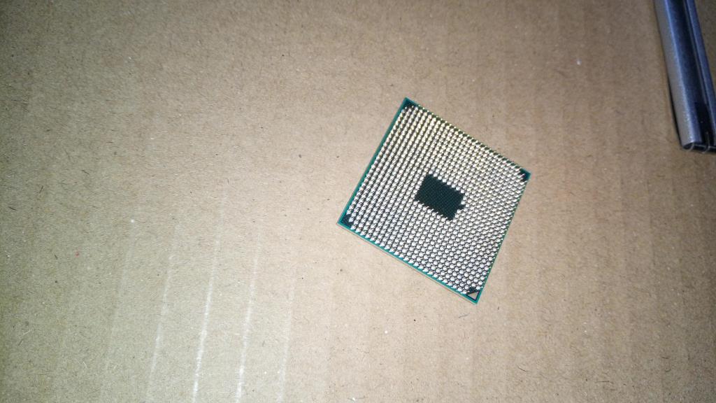 Lenovo Cpu Amd A8 5550M 2.1G/3.1G 4M - 102500501