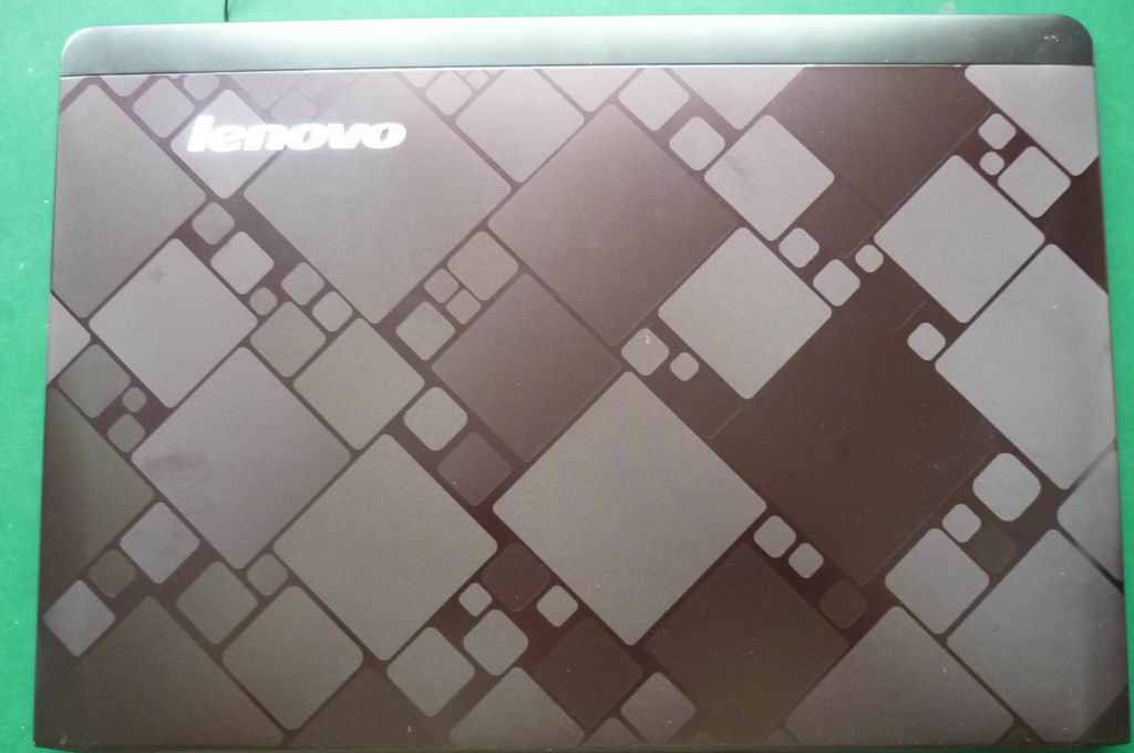 Lenovo 31044649 Lcd Cover-Purple Nimua