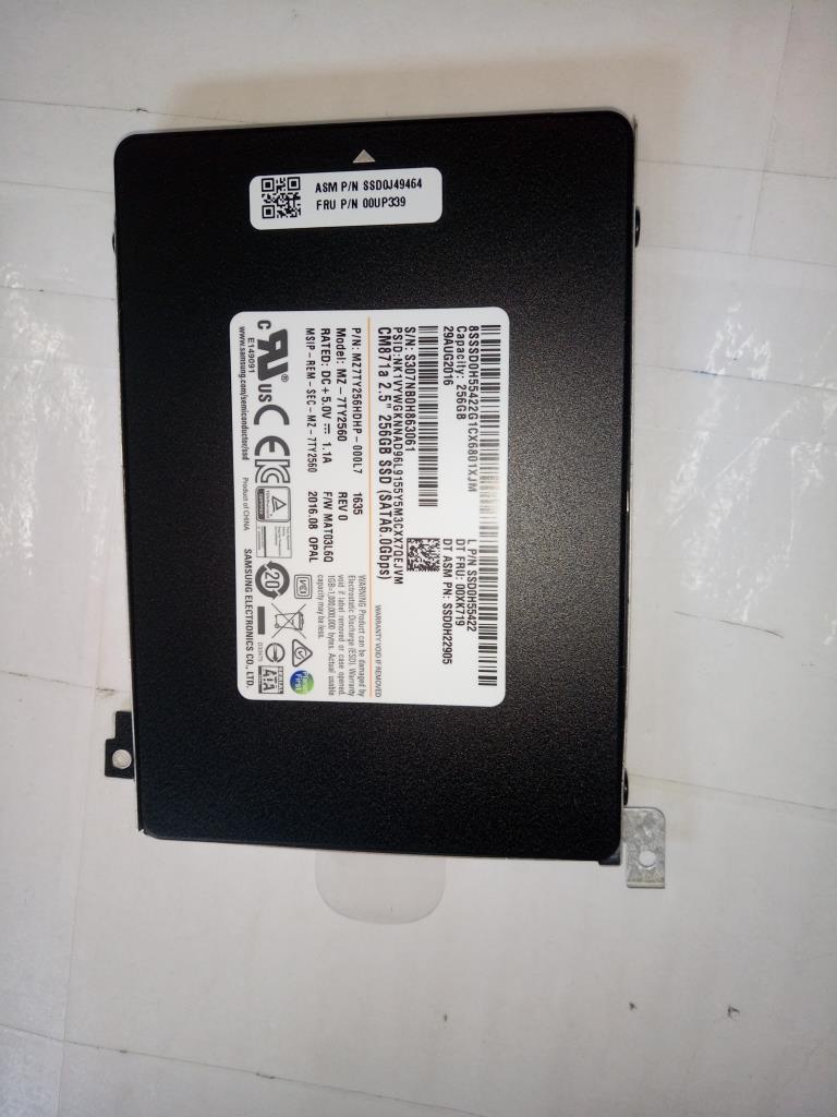 Lenovo Solid State Drive - 00UP339