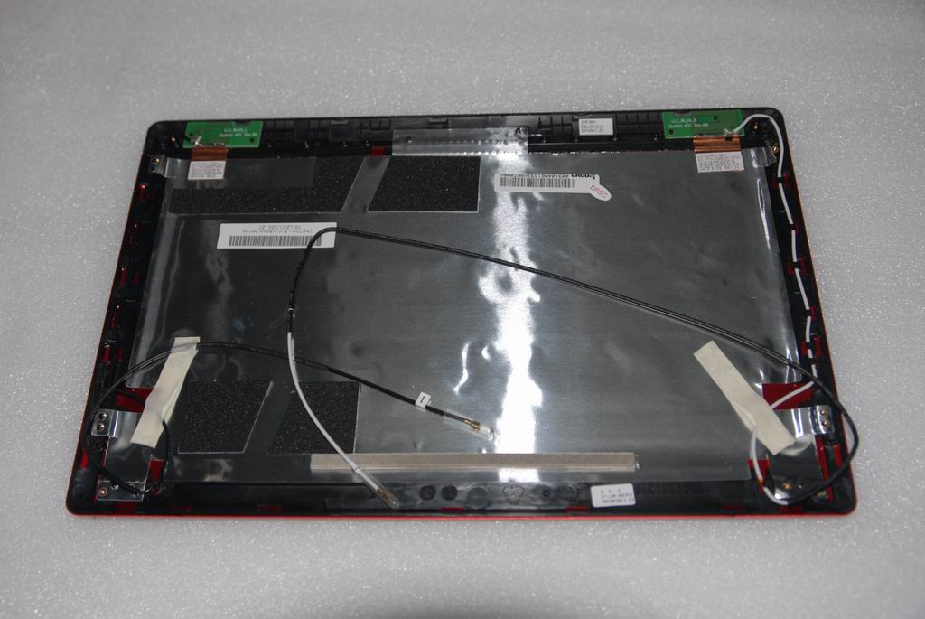 Lenovo 31040615 Cover Ll2 Lcd Assembly-Wlan-Re