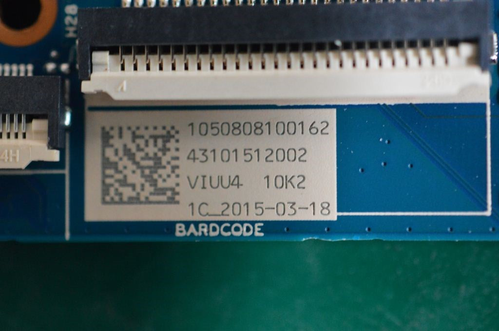 Lenovo Mainboard Viuu4 Uma I33229 1.4 - 90003058