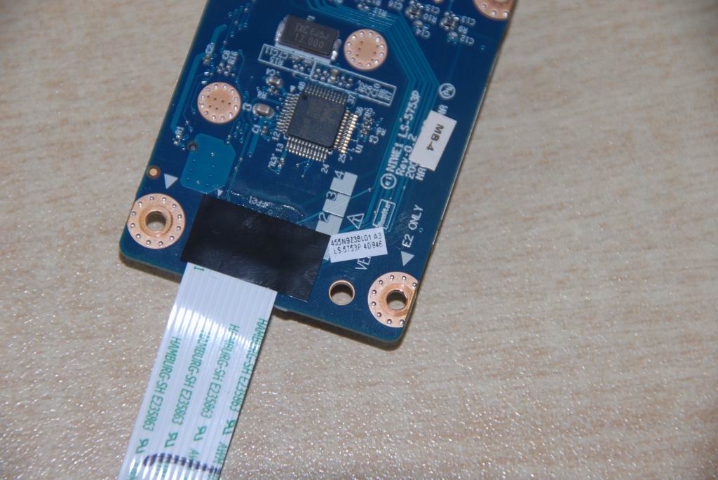 Lenovo Reader Niwe2 Card 15.6 - 11011875