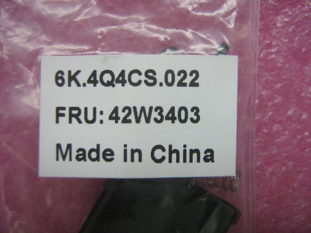 Lenovo Cover Cntr Latch - 42W3403