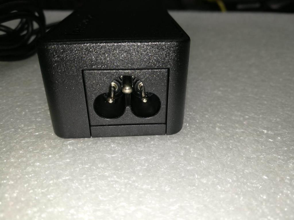 Lenovo Original Lenovo Ac Adapter 20V - 45N0293