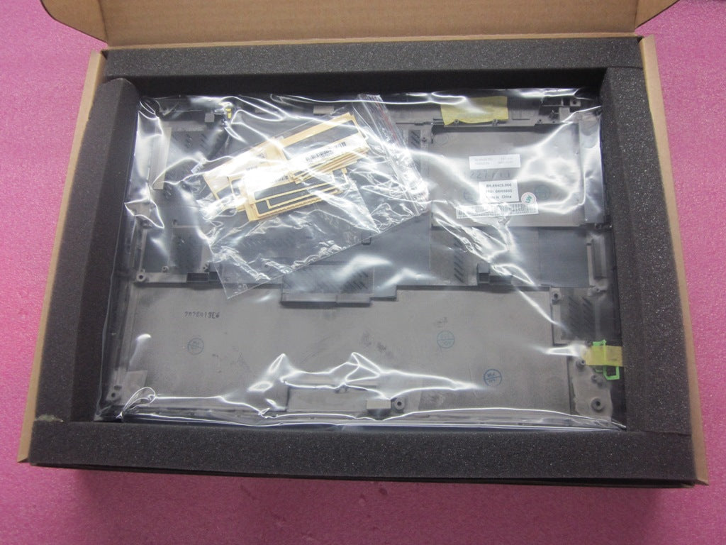 Lenovo Mech Asm Base Cover Asm - 04W6860