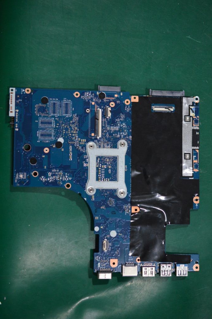 Lenovo Mbnvgm14T2Gi7-4500U1000M-Std - 90006952