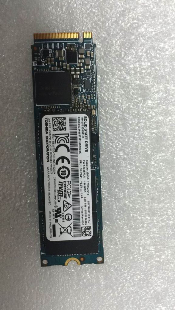 Lenovo 256G,M.2,2280,Pcie3X4,Tos,Opal - 00UP641