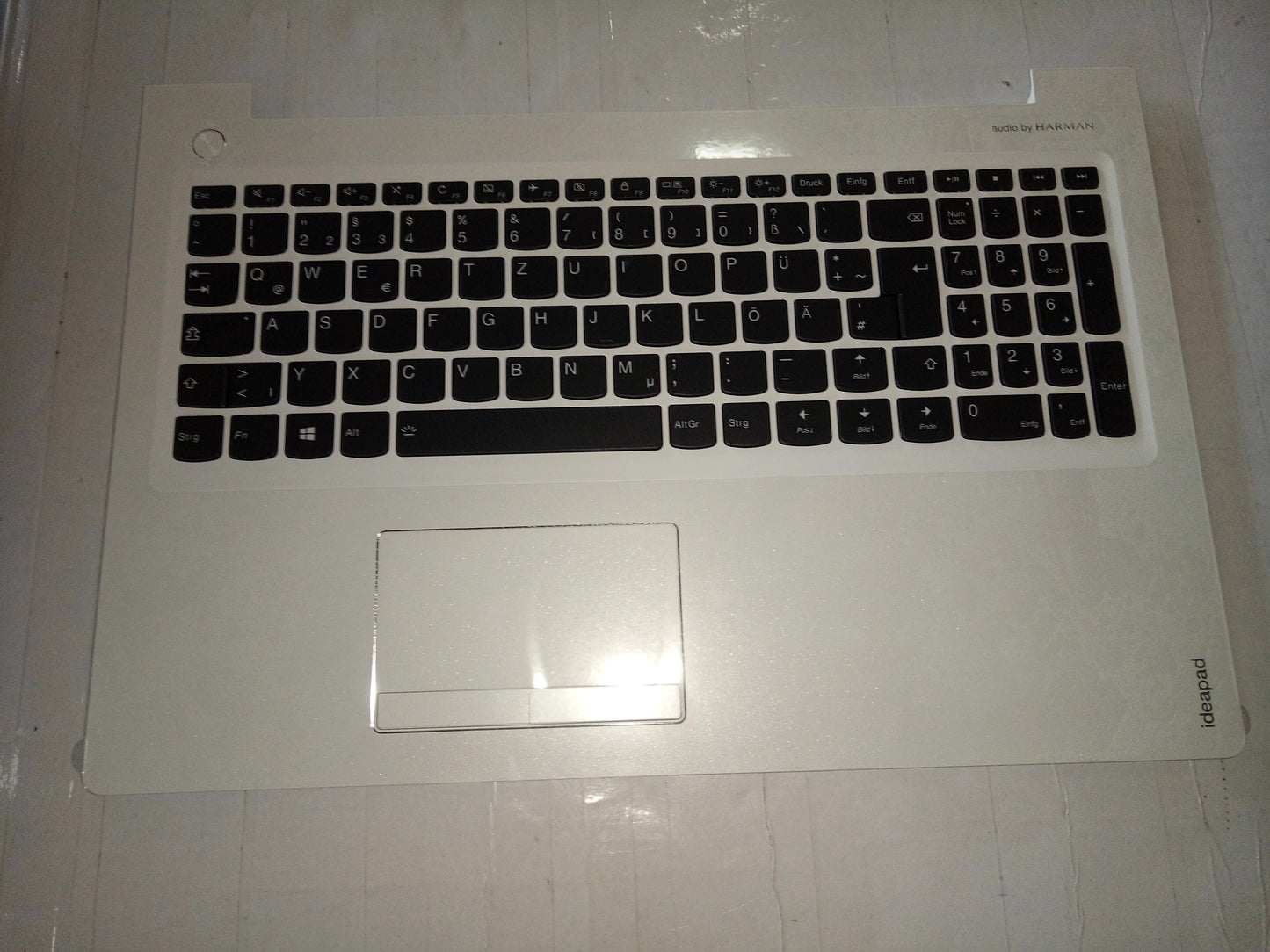 Lenovo Logic Upper Assembly Bl Wht Ge - 5CB0M31130