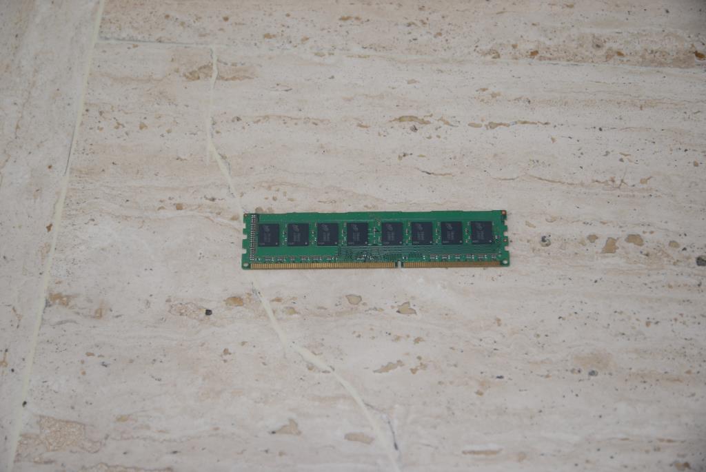 Lenovo Replacement Part - 1100096