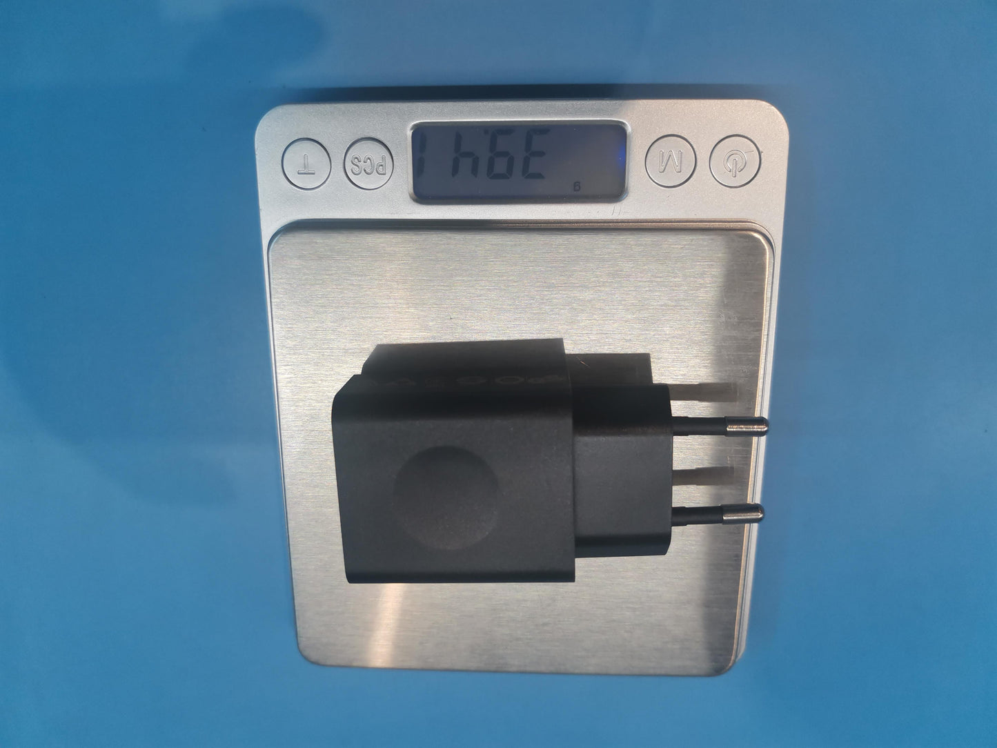 Lenovo Charger And*5V* And1A Eu Black - 5A19A464M5