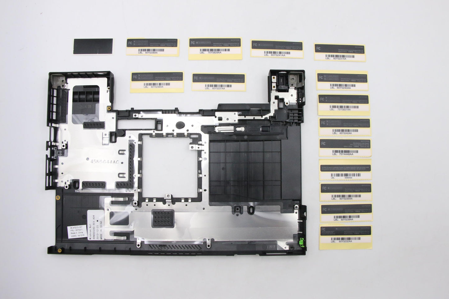 Lenovo Mecha Base Cover Asm - 60Y5471