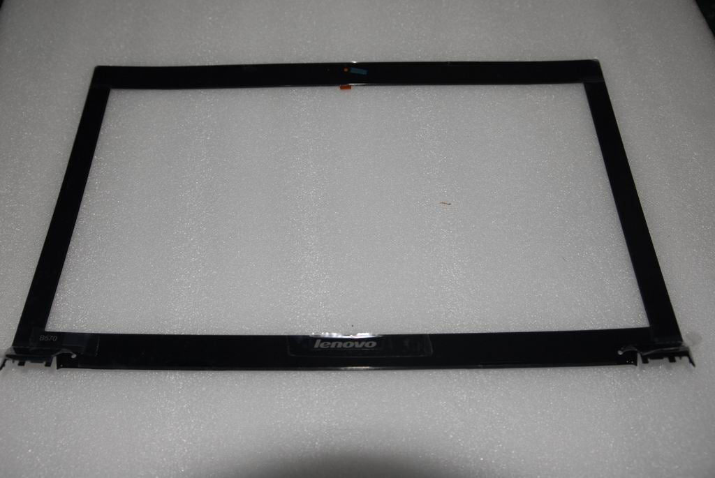 Lenovo 31048998 Lcd Bezel Lb57 W/Camera Hole