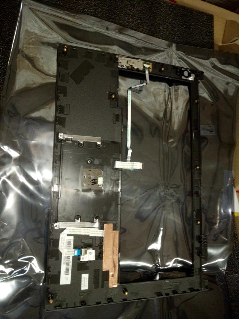 Lenovo Kp Kybd Bezels And Palmrests - 04X5396