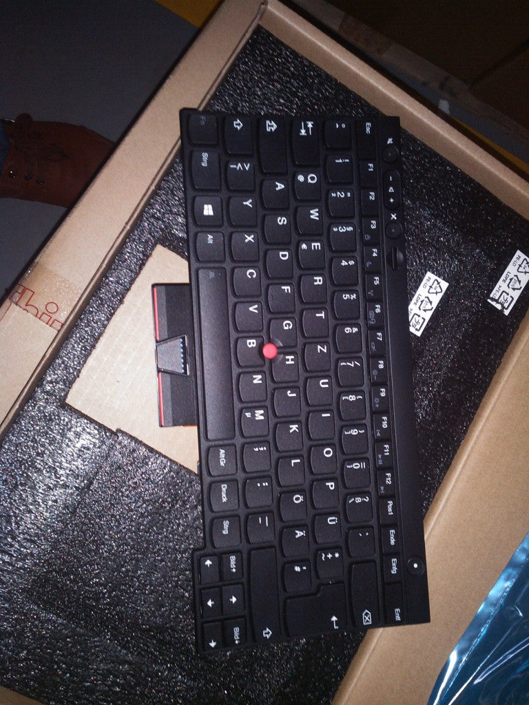 Lenovo Ki Keyboards Internal - 04X1327