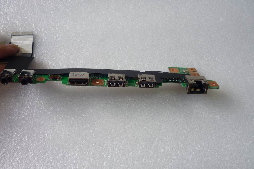 Lenovo Board Lu16 Io Amd W/Cable - 11012219