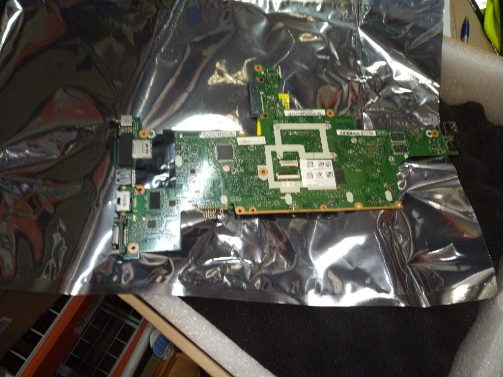 Lenovo Replacement Part - 04X3975