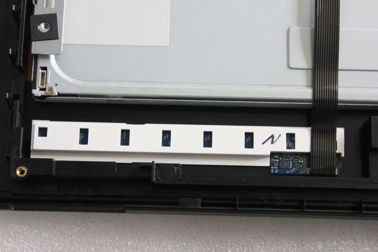 Lenovo Replacement Part - 90400030