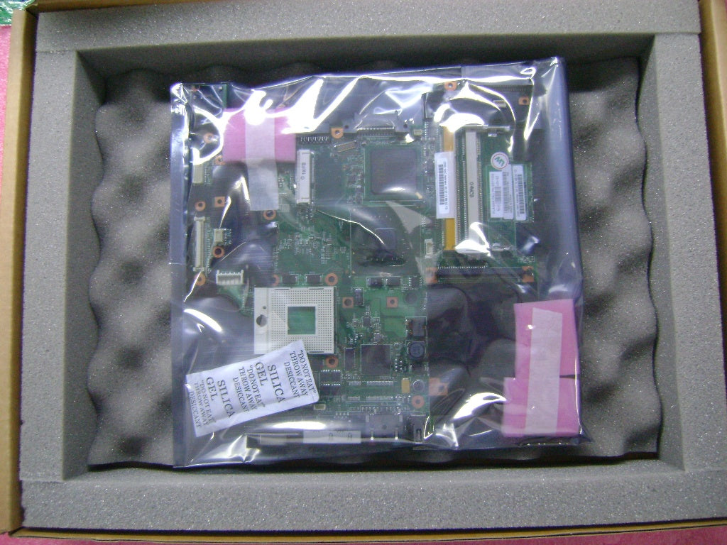 Lenovo Pln 945Gm - 63Y1335