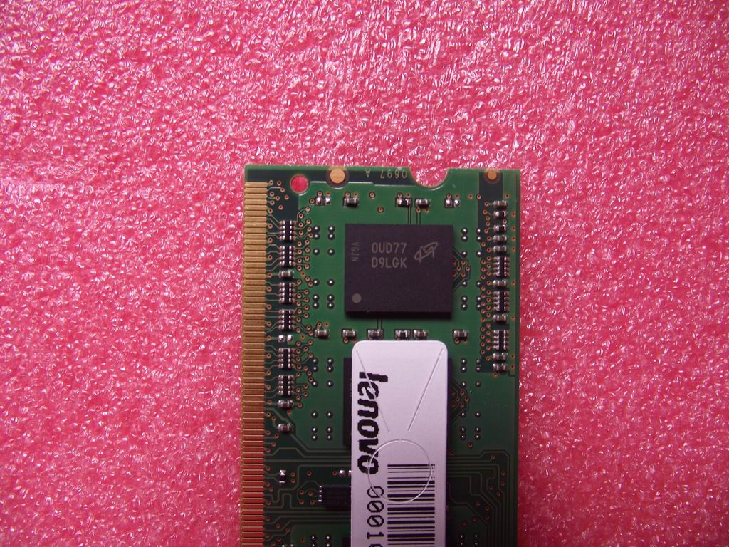 Lenovo 1007005 Ddriii Sodimm 2G Mt8Jsf25664Hz