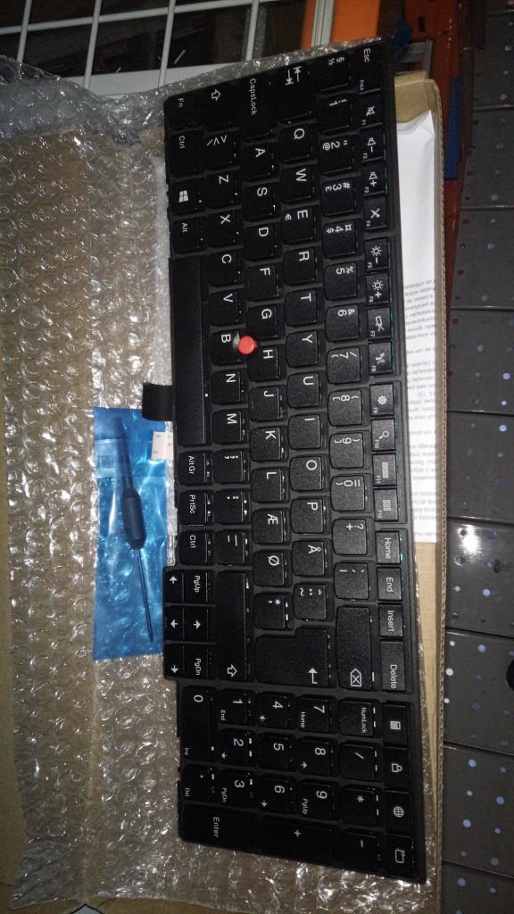 Lenovo Ki Keyboards Internal - 04Y2661