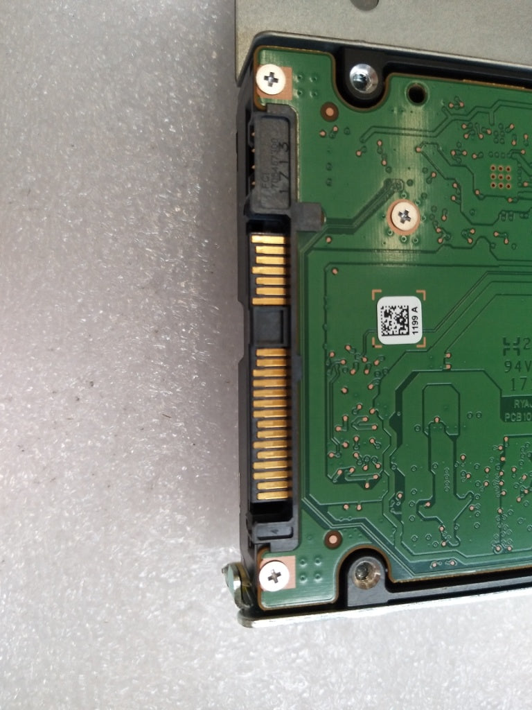 Lenovo Hs 2.4T 10K Sas 12G 512E 25W/3 - 01MP635