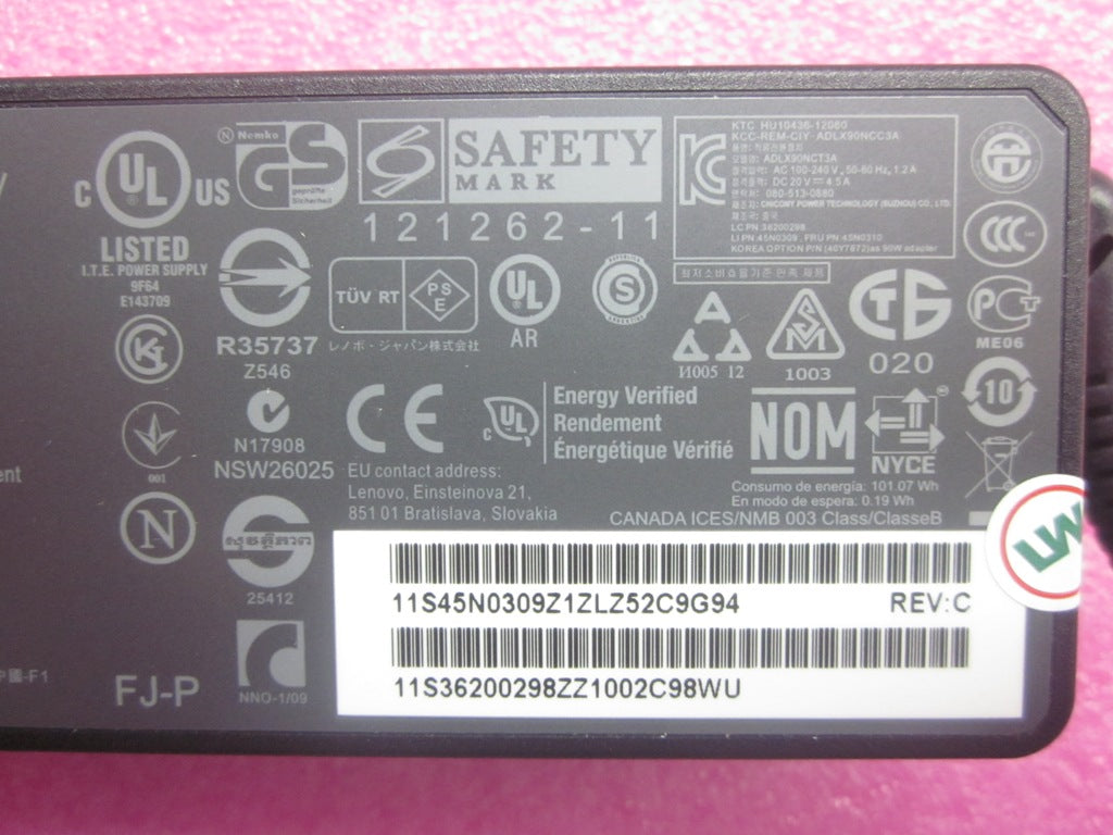 Lenovo Adapter - 45N0310