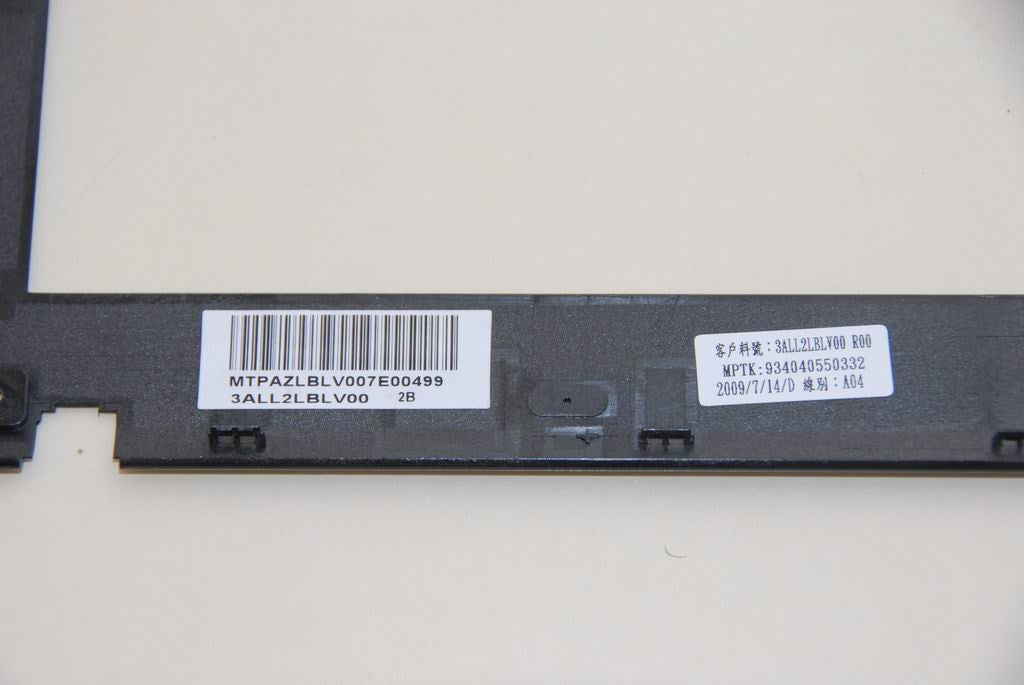 Lenovo 31040619 Bezel Ll2 Lcd Assembly S.P.