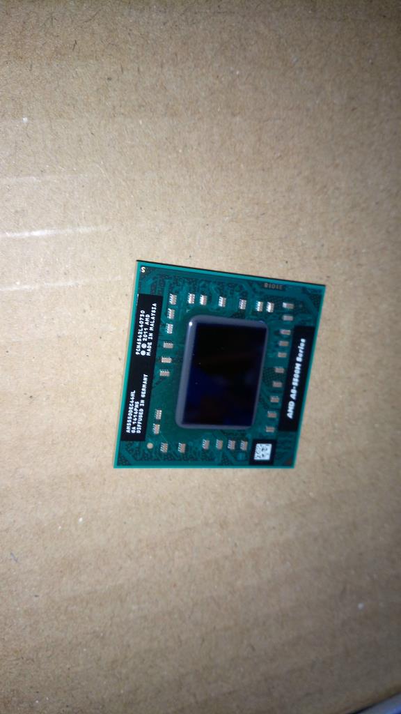 Lenovo Cpu Amd A8 5550M 2.1G/3.1G 4M - 102500501