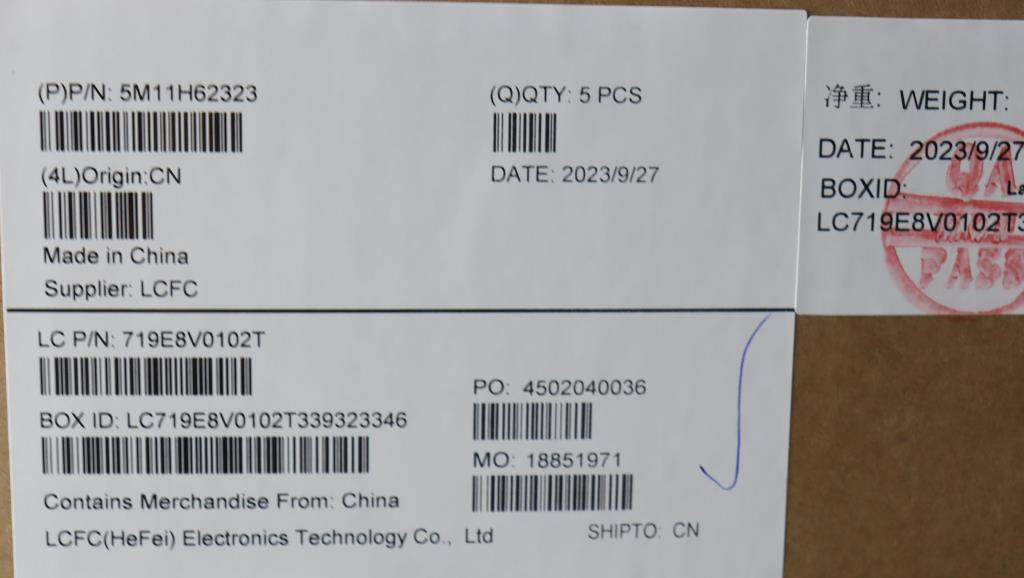 Lenovo Mech_Asm Bl Kb Gy Fpr Slv Srx - 5M11H62323