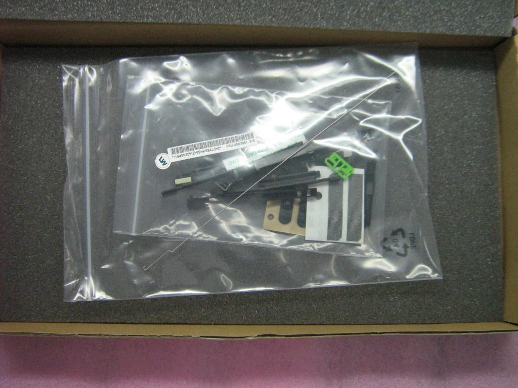 Lenovo Cover Base Misc - 45N3051