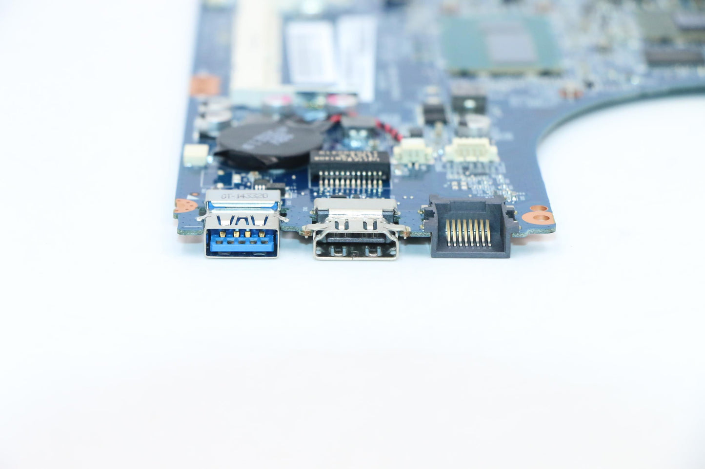 Lenovo Mainboard St6 Mb W8S Uma I3-40 - 90004351