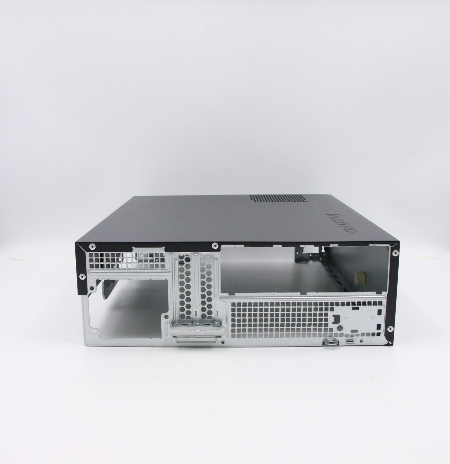 Lenovo 90005590 Ch Chassis And Frames