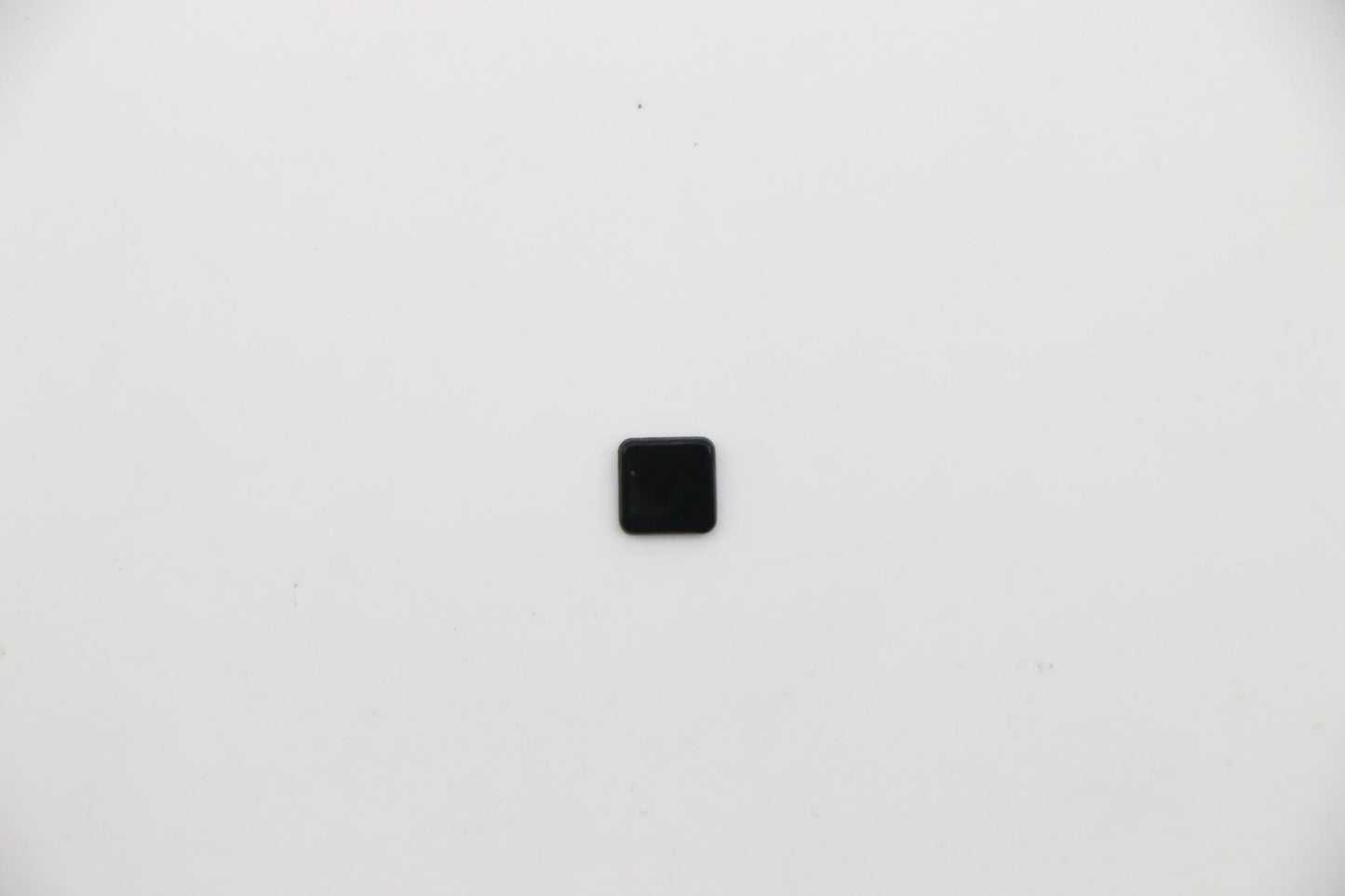 Lenovo 90200974 Screw Pad Lg48 Lcd Bezel