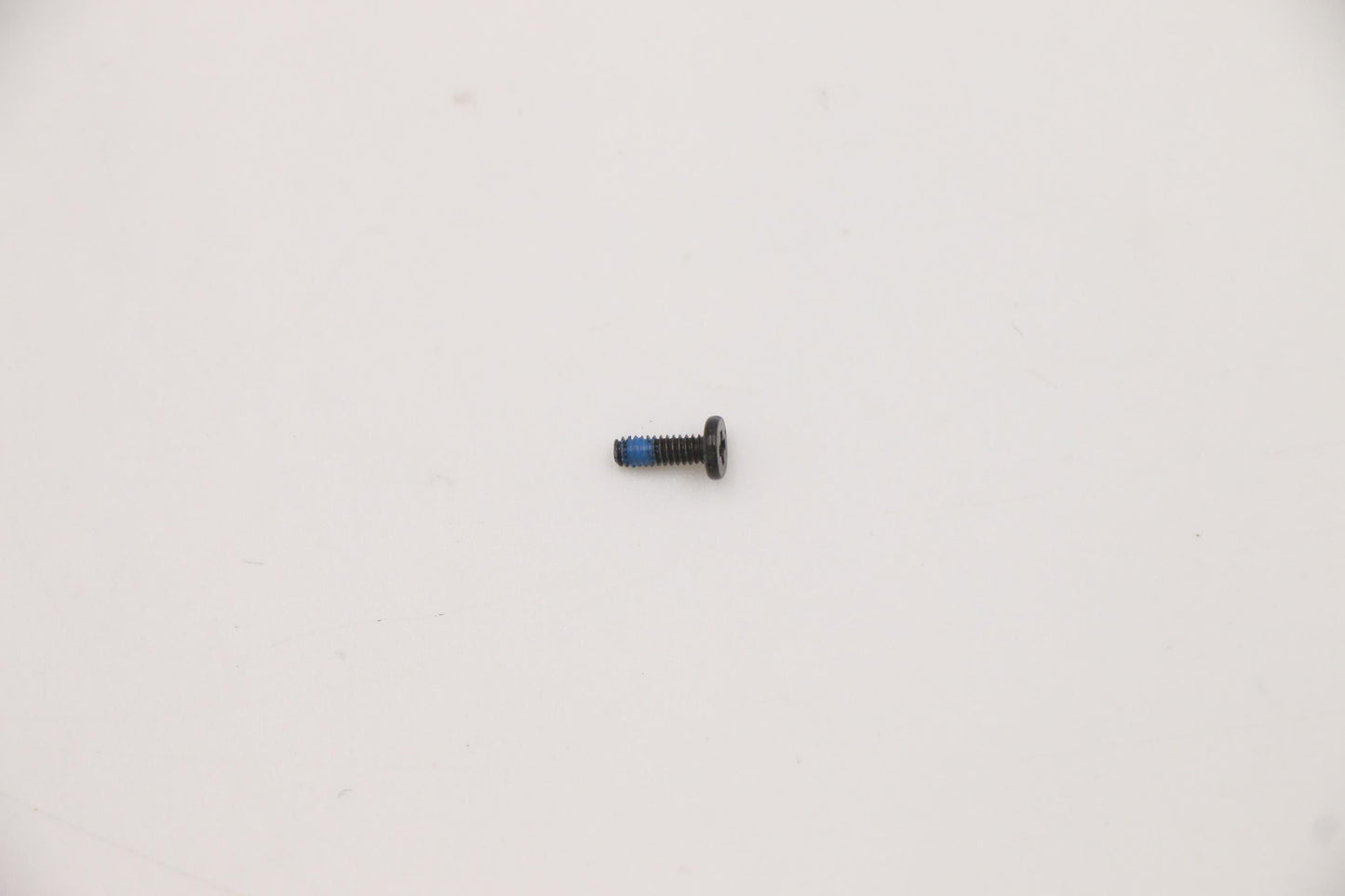 Lenovo Ks Kits Screws And Labels - 90204869