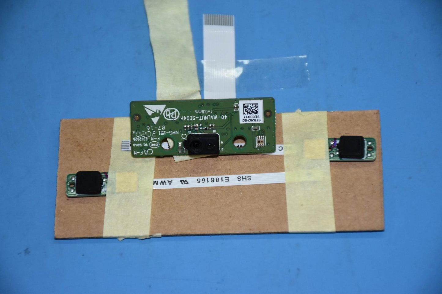 Lenovo Mic_Sensor Board And*08-Walnut - 5P68C16943