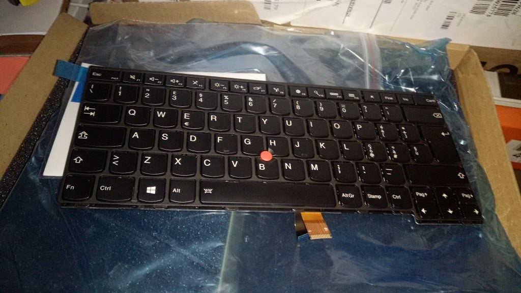 Lenovo Ki Keyboards Internal - 04X0118
