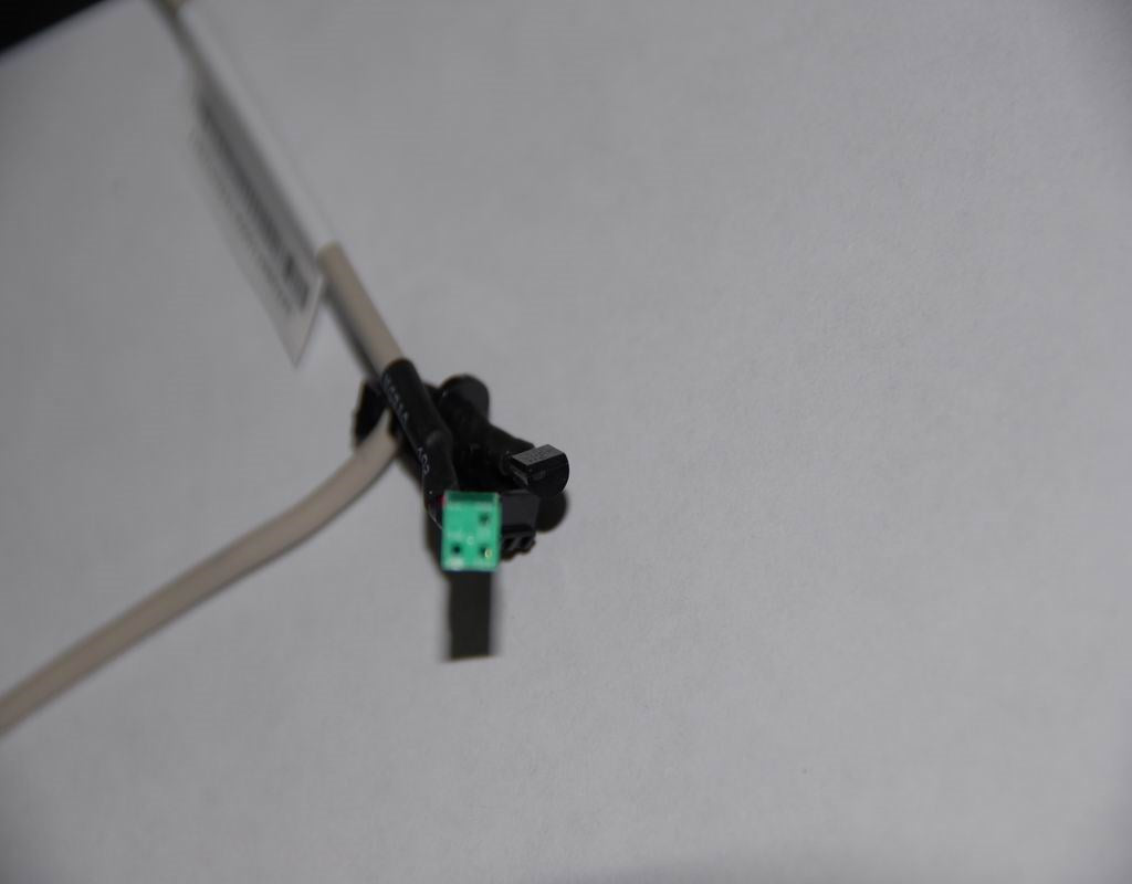 Lenovo 31032413 Thermal Sensor W/Bracket Lixun