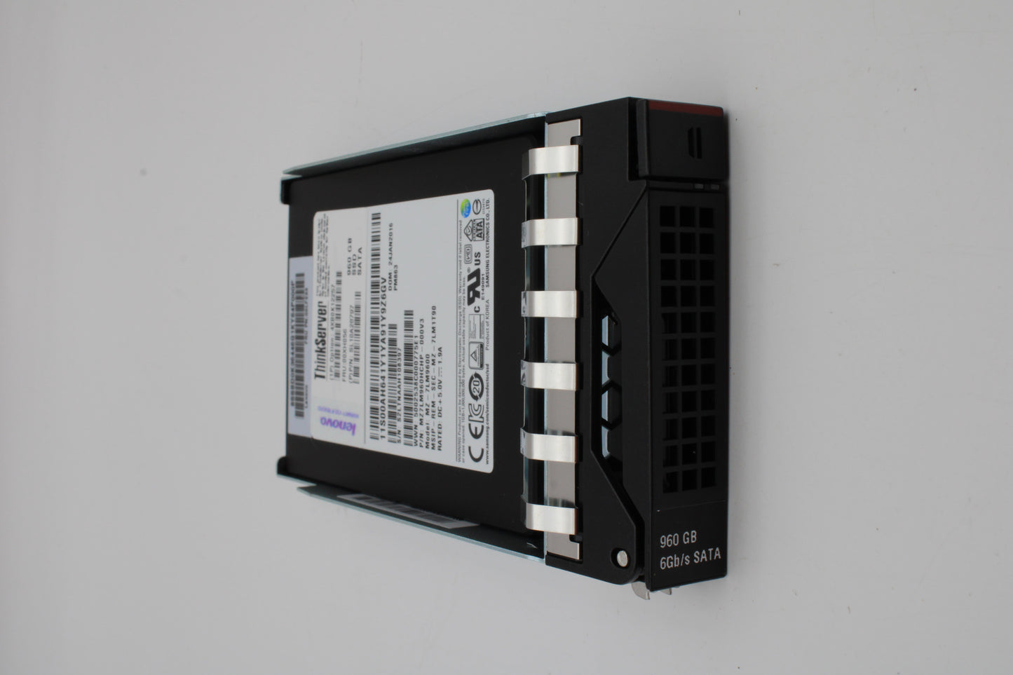 Lenovo Sd Solid State Drives - 00XH056