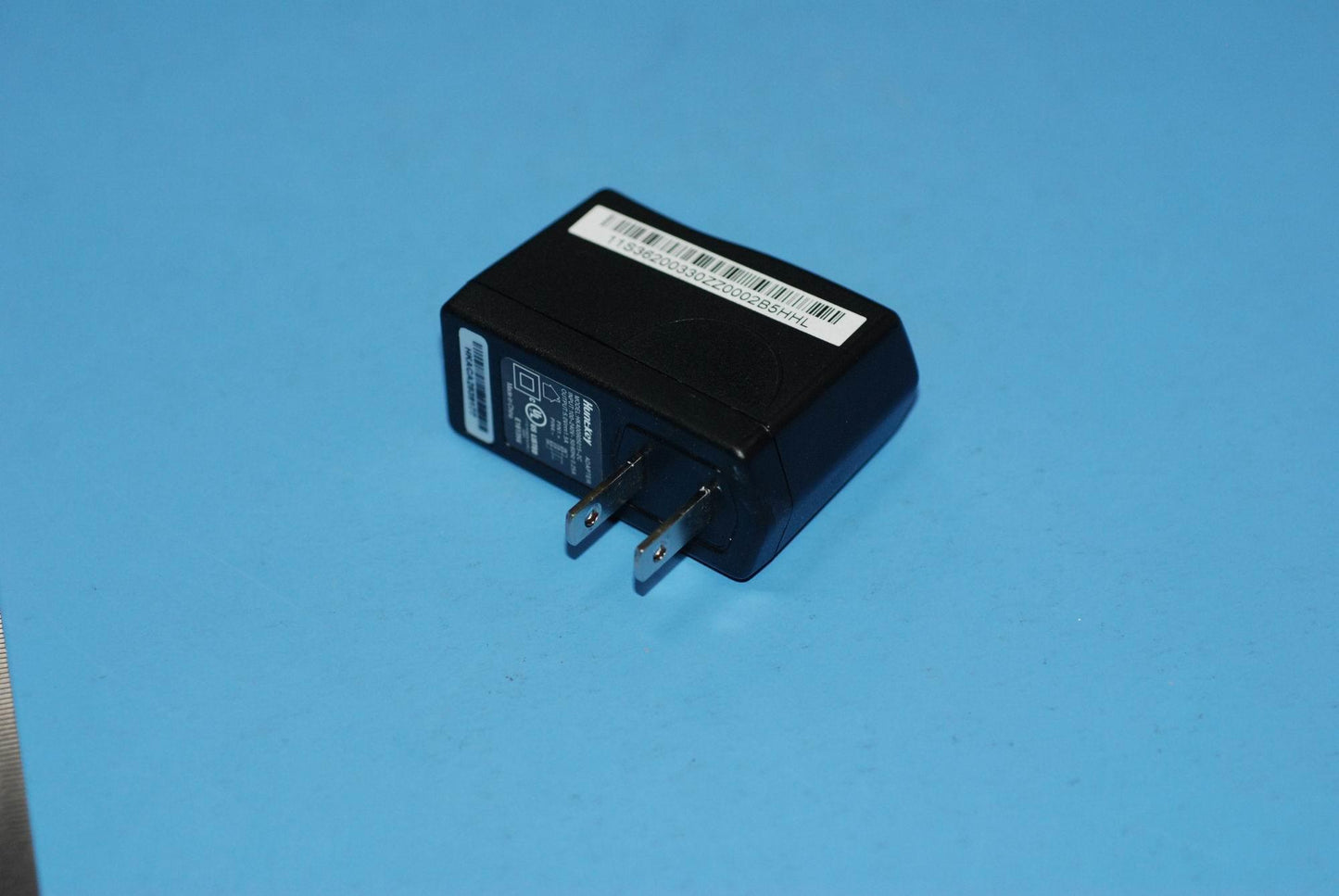 Lenovo 36200330 Adapter Hka00905015-2C 5V1.5A