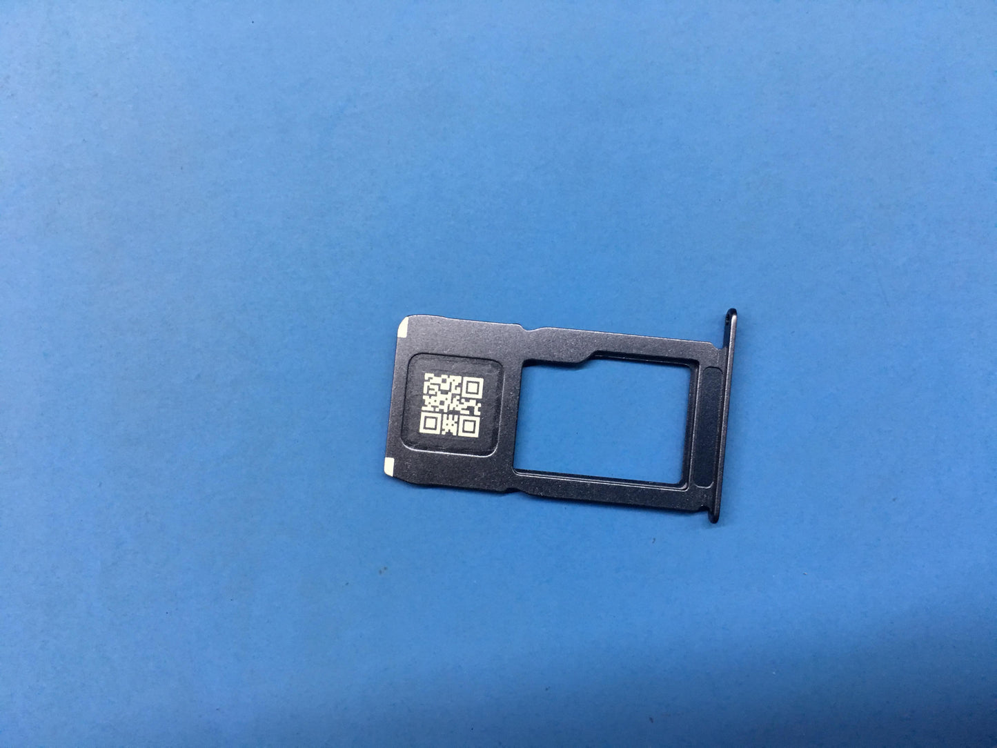 Lenovo Tb-J706F Sd Tray_Gr And*Hq2380 - 5M88C17562