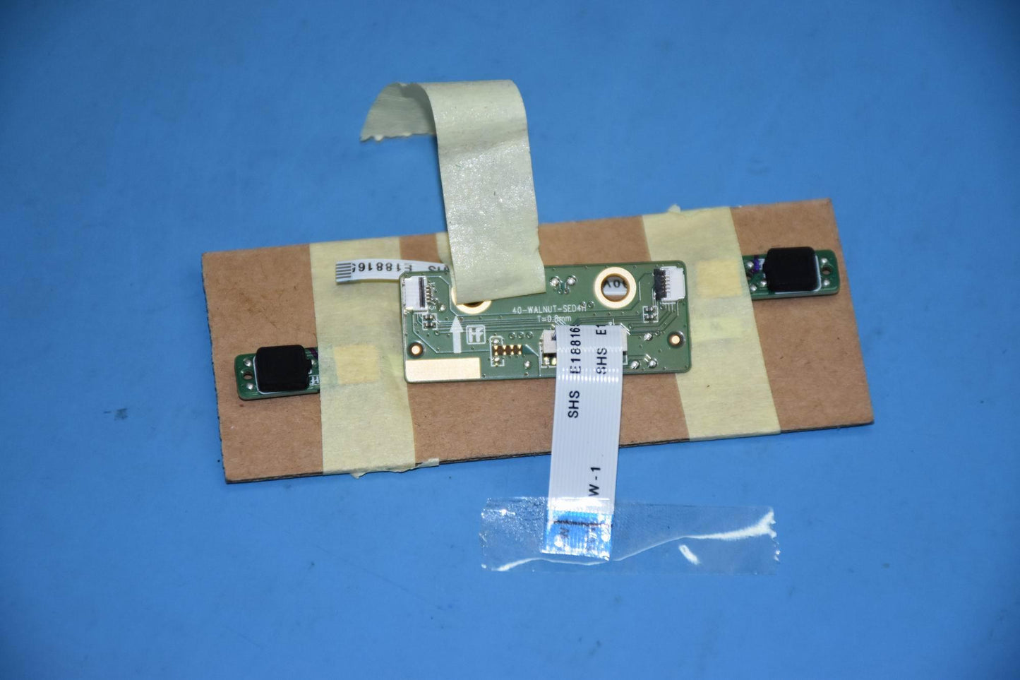 Lenovo Mic_Sensor Board And*08-Walnut - 5P68C16943